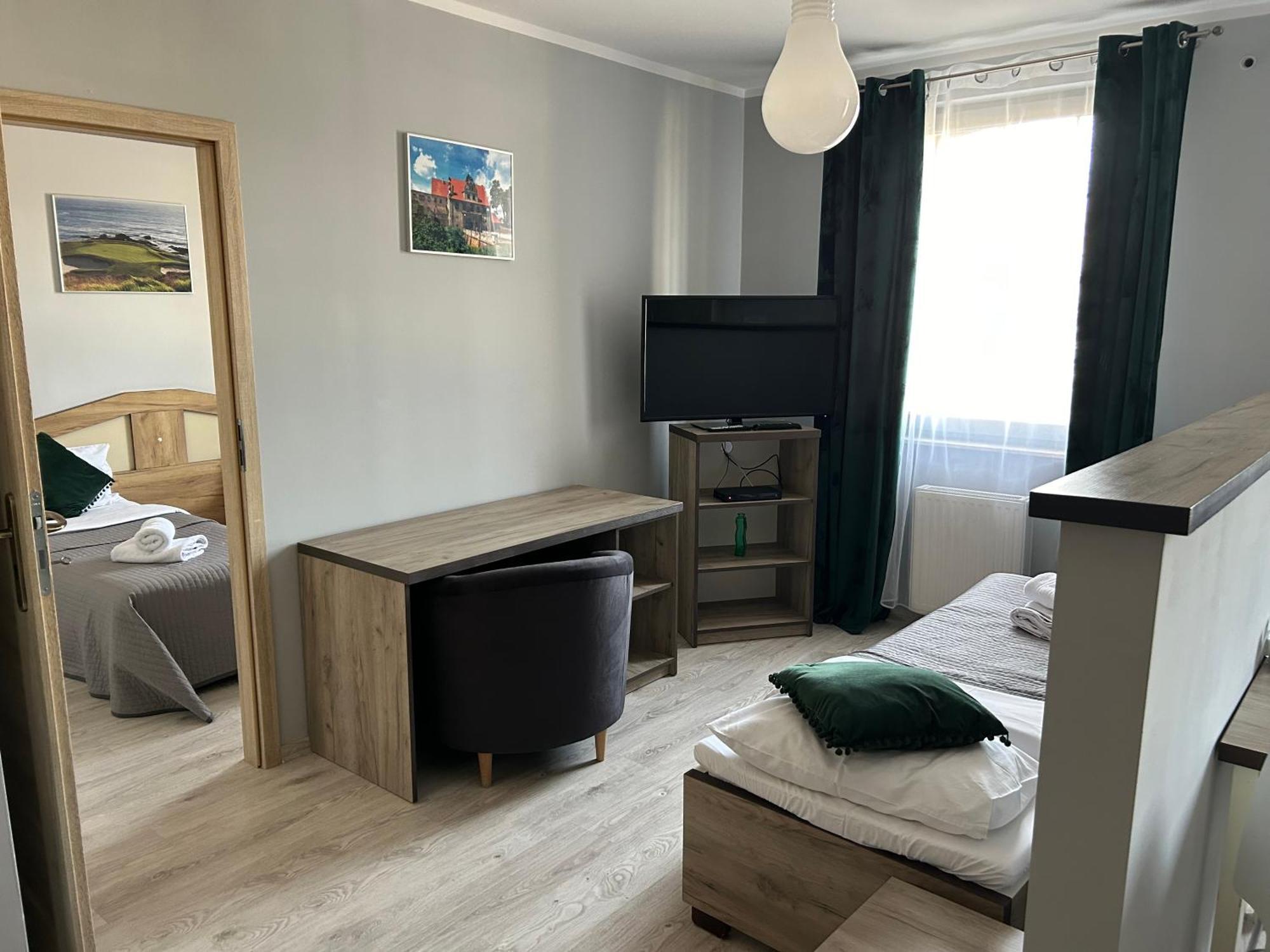 H-T-L Apartamenty Junior Nowa Sol Εξωτερικό φωτογραφία
