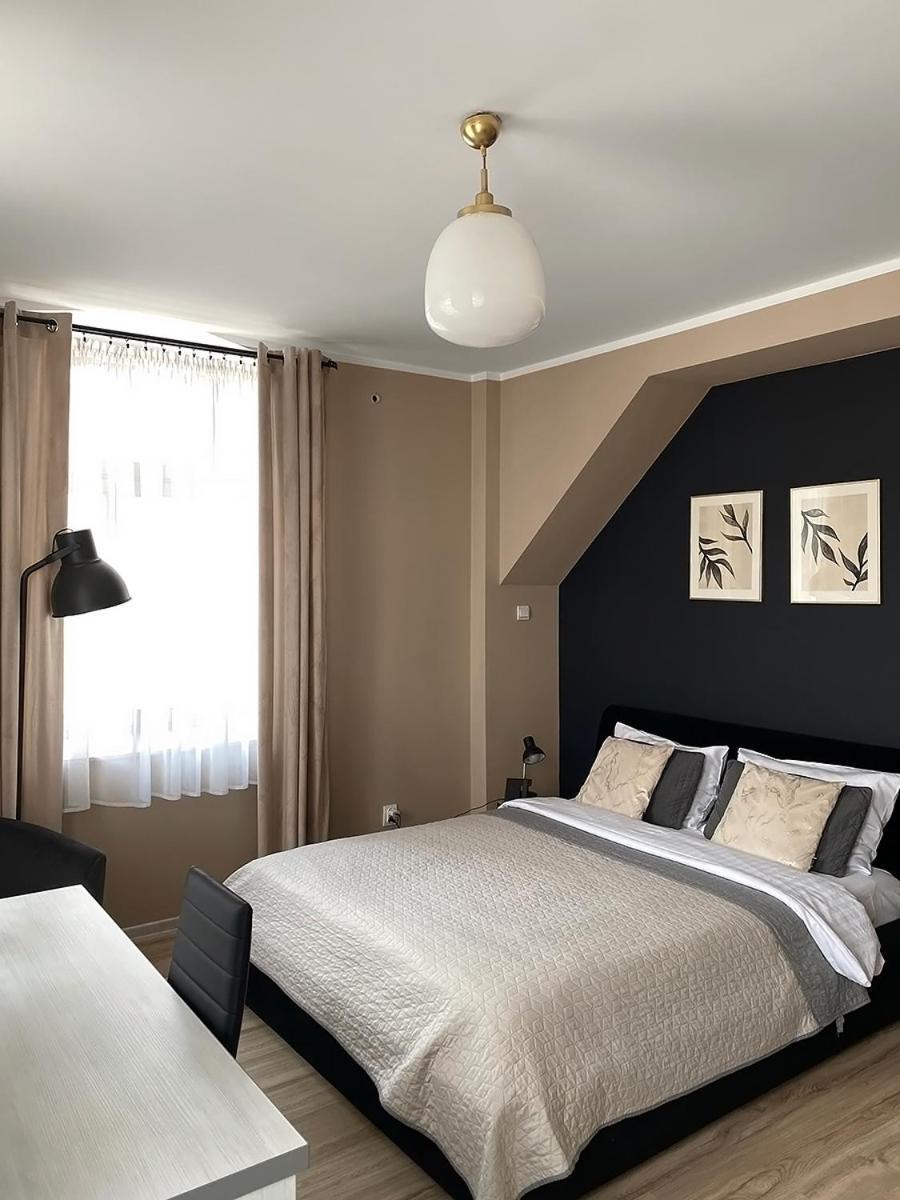 H-T-L Apartamenty Junior Nowa Sol Εξωτερικό φωτογραφία