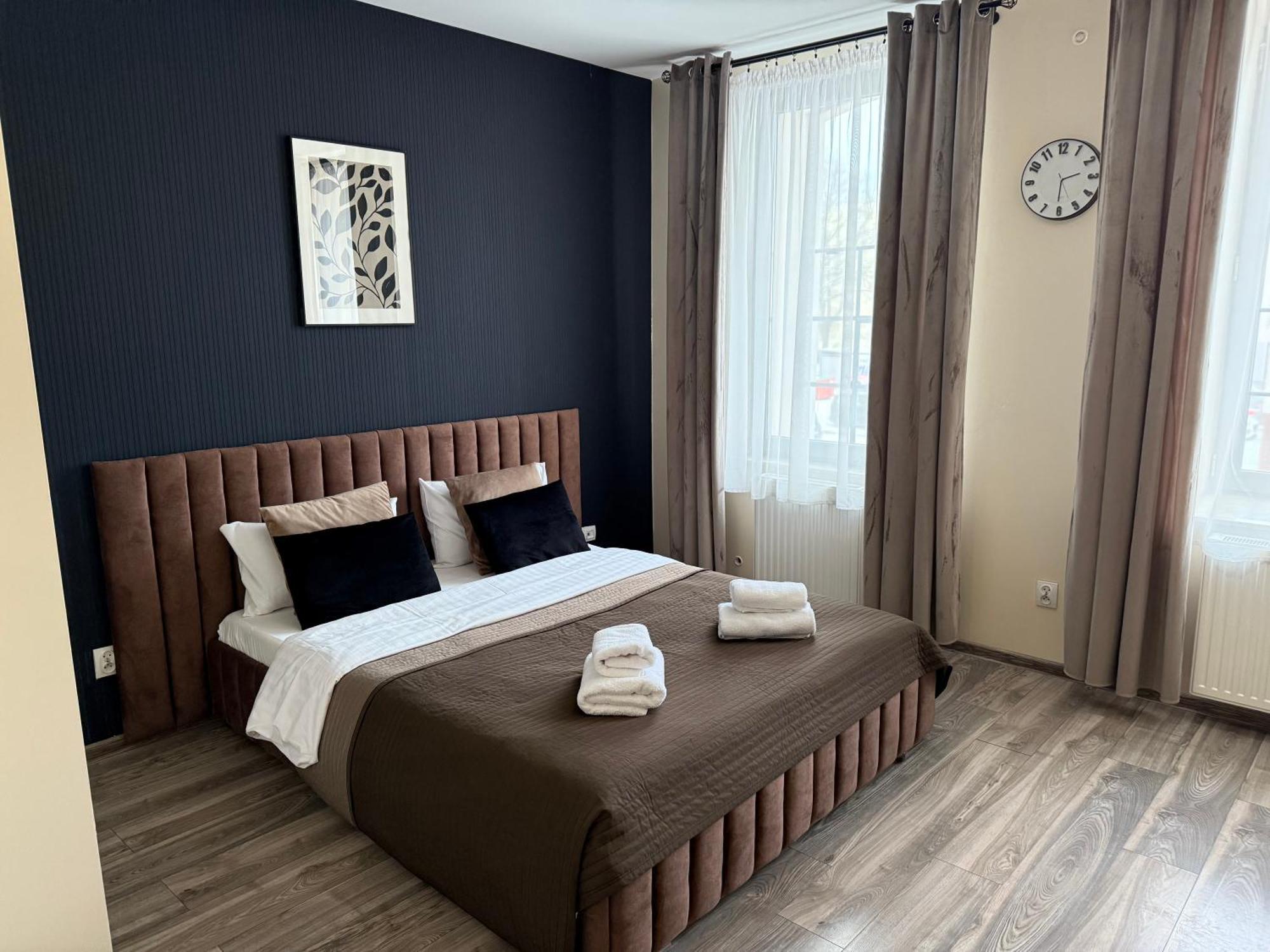 H-T-L Apartamenty Junior Nowa Sol Εξωτερικό φωτογραφία